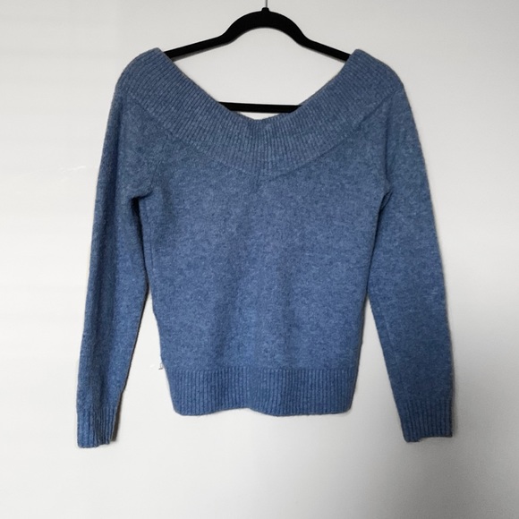H&M V-neck sweater - Picture 1 of 4
